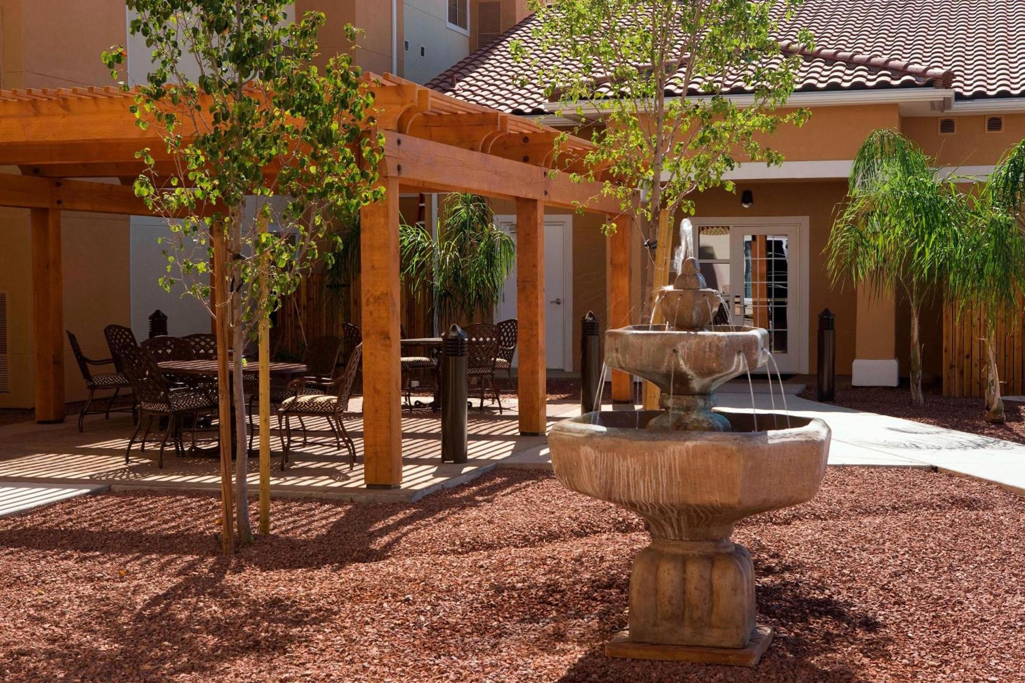 Towneplace Suites Tucson Airport Bagian luar foto